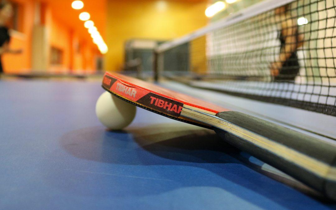 Namizni tenis